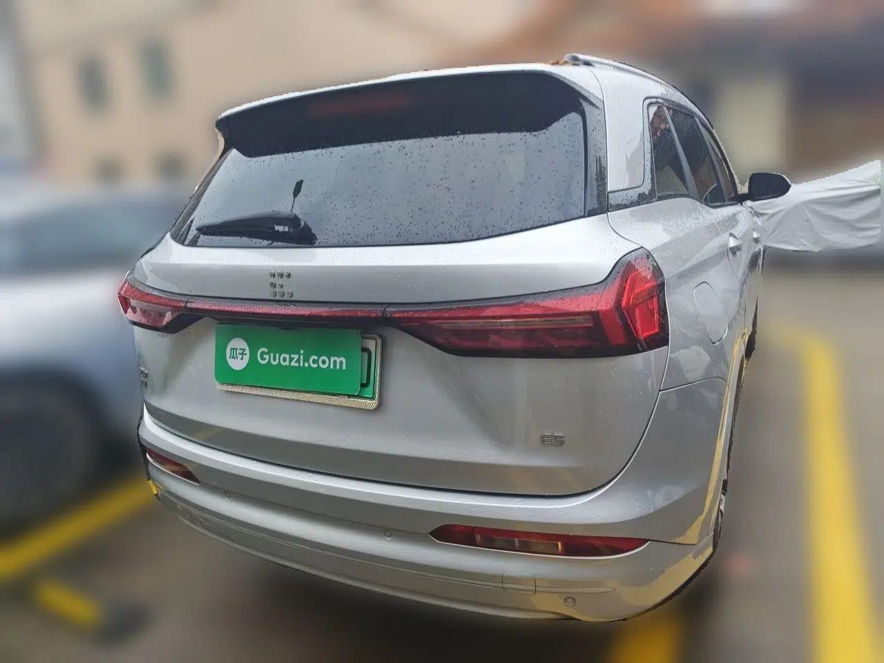 Landian E5 2023 1.5L DE-i 100KM Zhenxiang Edition 5-seater — миниатюра 5