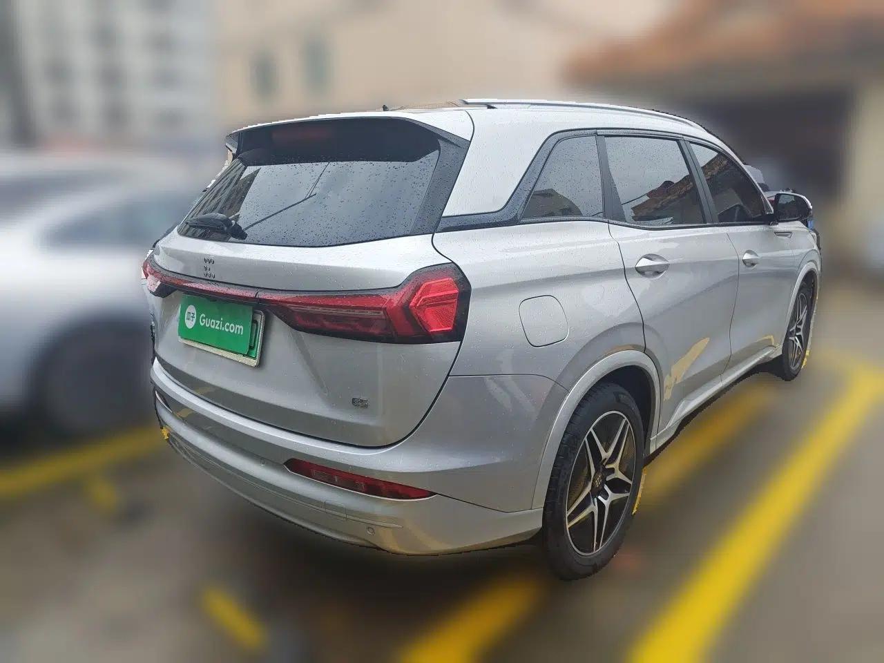 Landian E5 2023 1.5L DE-i 100KM Zhenxiang Edition 5-seater — миниатюра 6