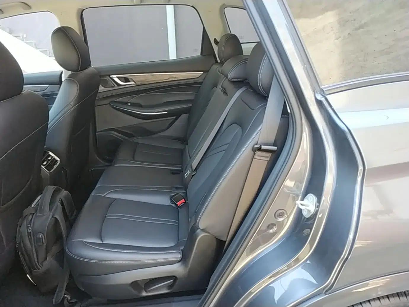 Landian E5 2023 1.5L DE-i 100KM Zhenxiang Edition 7-Seater — миниатюра 20