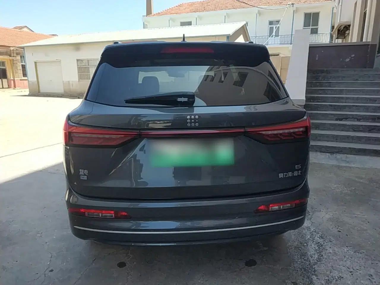 Landian E5 2023 1.5L DE-i 100KM Zhenxiang Edition 7-Seater — миниатюра 5