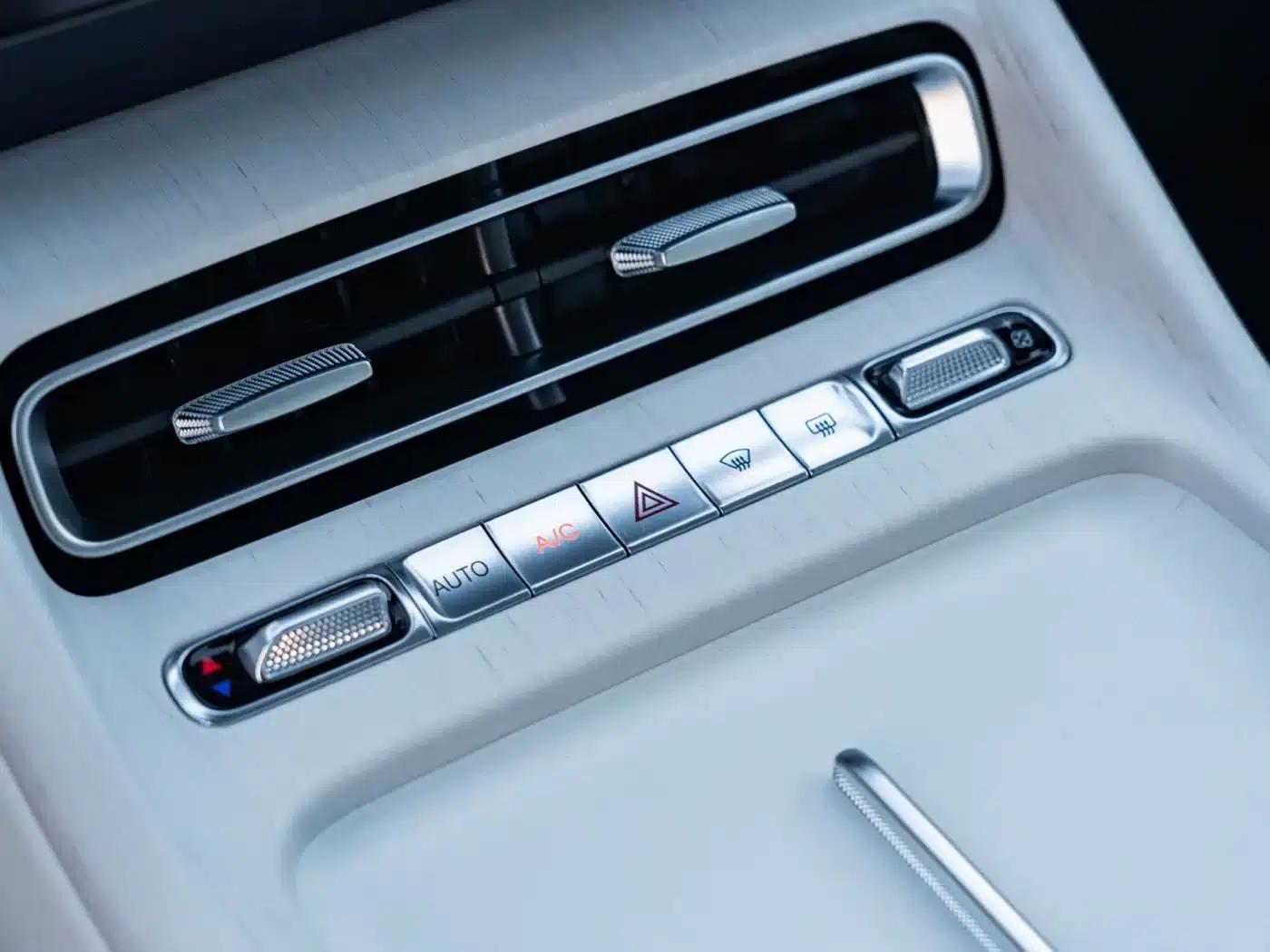 Fengyun T9L 2026 200 4WD Super Performance & Super Comfort — миниатюра 16