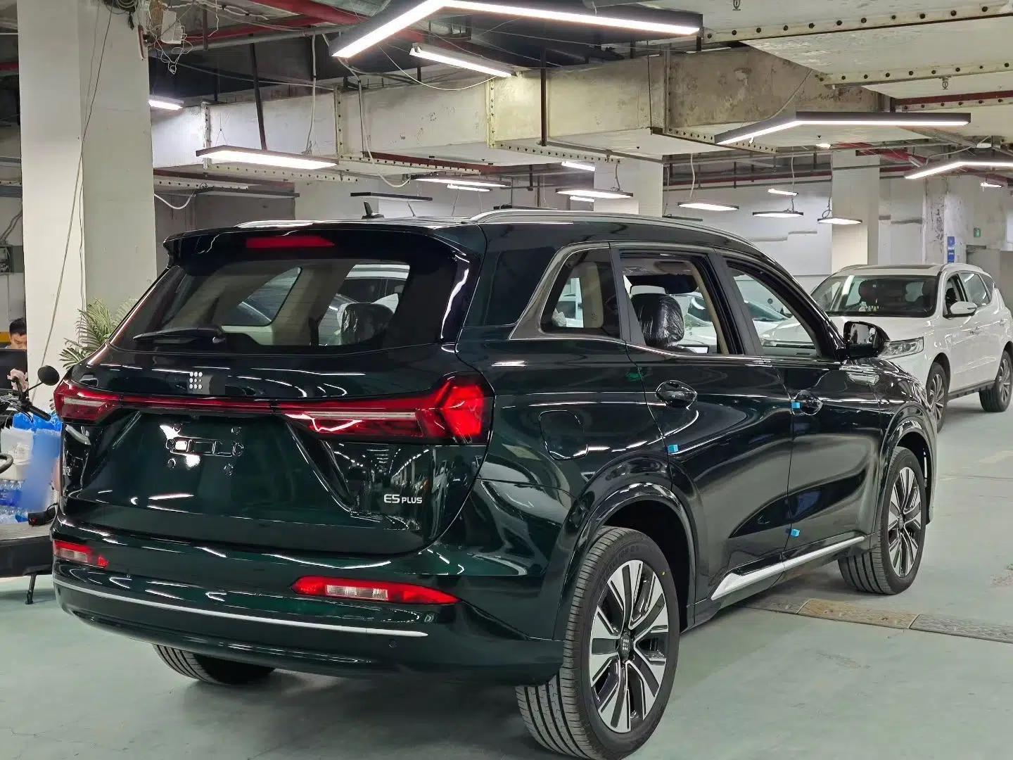 Landian E5 PLUS 2026 Model, 165km Long-Range First-Adoption Edition Max, 7-seater — миниатюра 9
