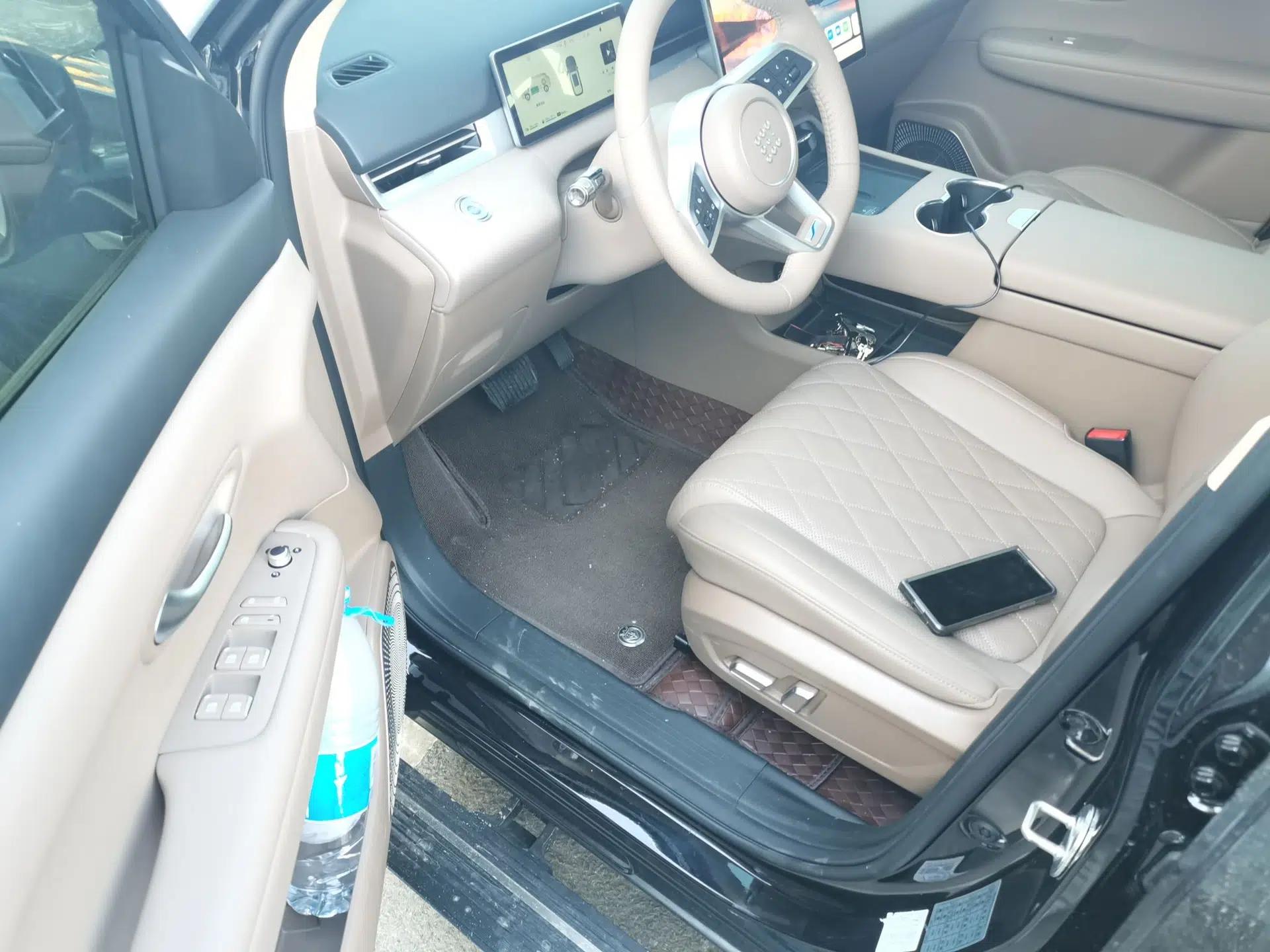 Landian E5 PLUS 2026 Model Standard-Range All-Wheel-Drive Performance Version Ultra — миниатюра 16