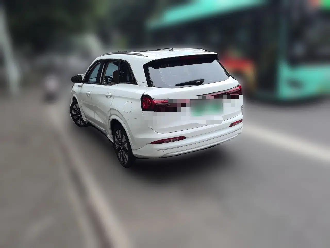 Landian E5 PLUS 2025 165 km Long-Range Version PLUS 7-Seater — миниатюра 4