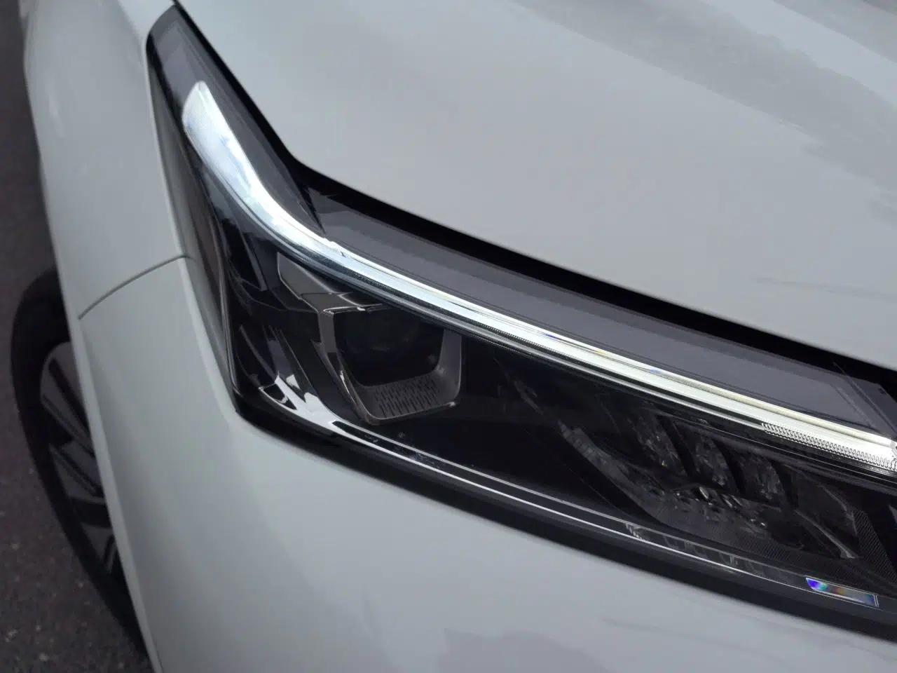 Landian E5 PLUS 2025 165 km Long-Range Version PLUS 7-Seater — миниатюра 7