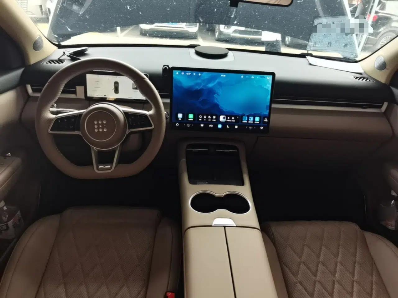 Landian E5 PLUS 2026 Model Standard-Range All-Wheel-Drive Performance Version Ultra — миниатюра 12