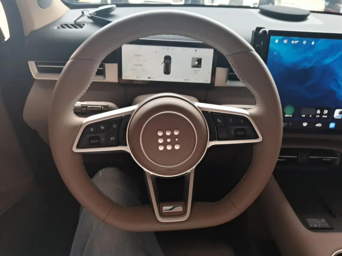 Landian E5 PLUS 2026 Model Standard-Range All-Wheel-Drive Performance Version Ultra — миниатюра 13
