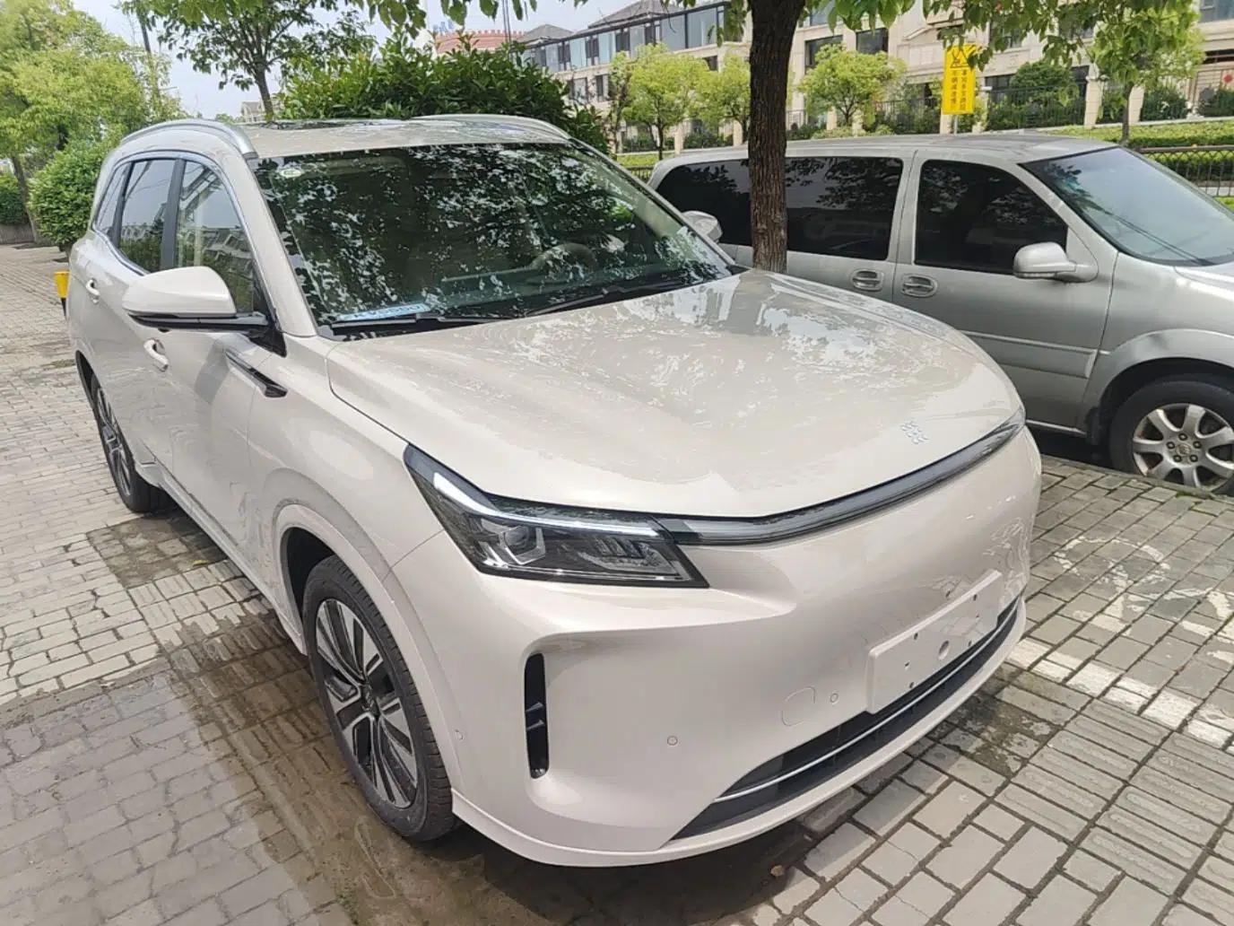 Landian E5 PLUS 2026 Model 230km Ultra-Long-Range Version Ultra 5-seater — миниатюра 3