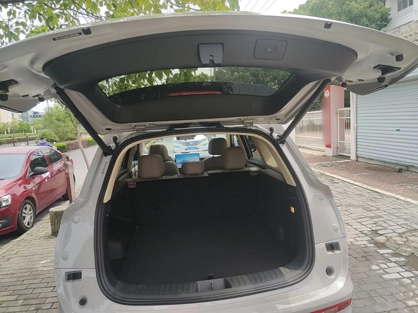 Landian E5 PLUS 2026 Model 230km Ultra-Long-Range Version Ultra 5-seater — миниатюра 22