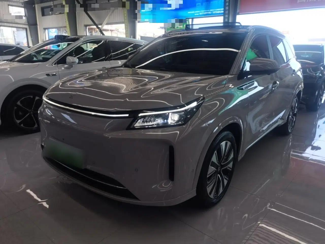 Landian E5 PLUS 2026 Model Standard-Range All-Wheel-Drive Performance Version Ultra — миниатюра 1
