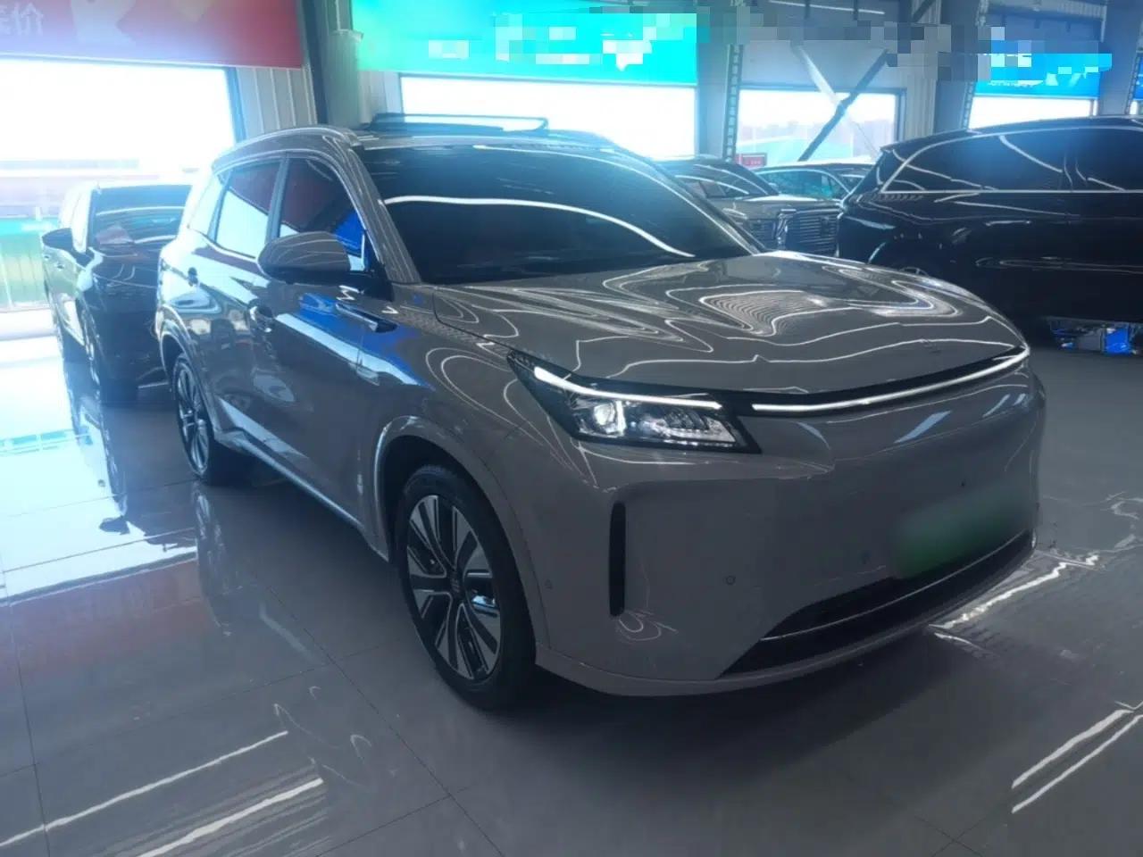 Landian E5 PLUS 2026 Model Standard-Range All-Wheel-Drive Performance Version Ultra — миниатюра 3
