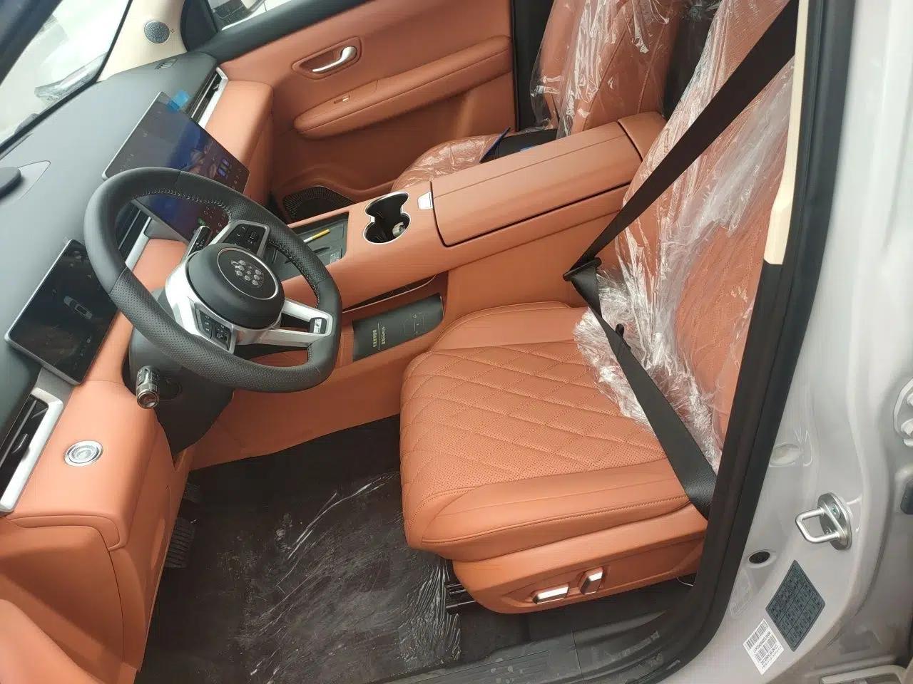 Landian E5 PLUS 2026 Model 230km Ultra-Long-Range Version Ultra 7-seater — миниатюра 15