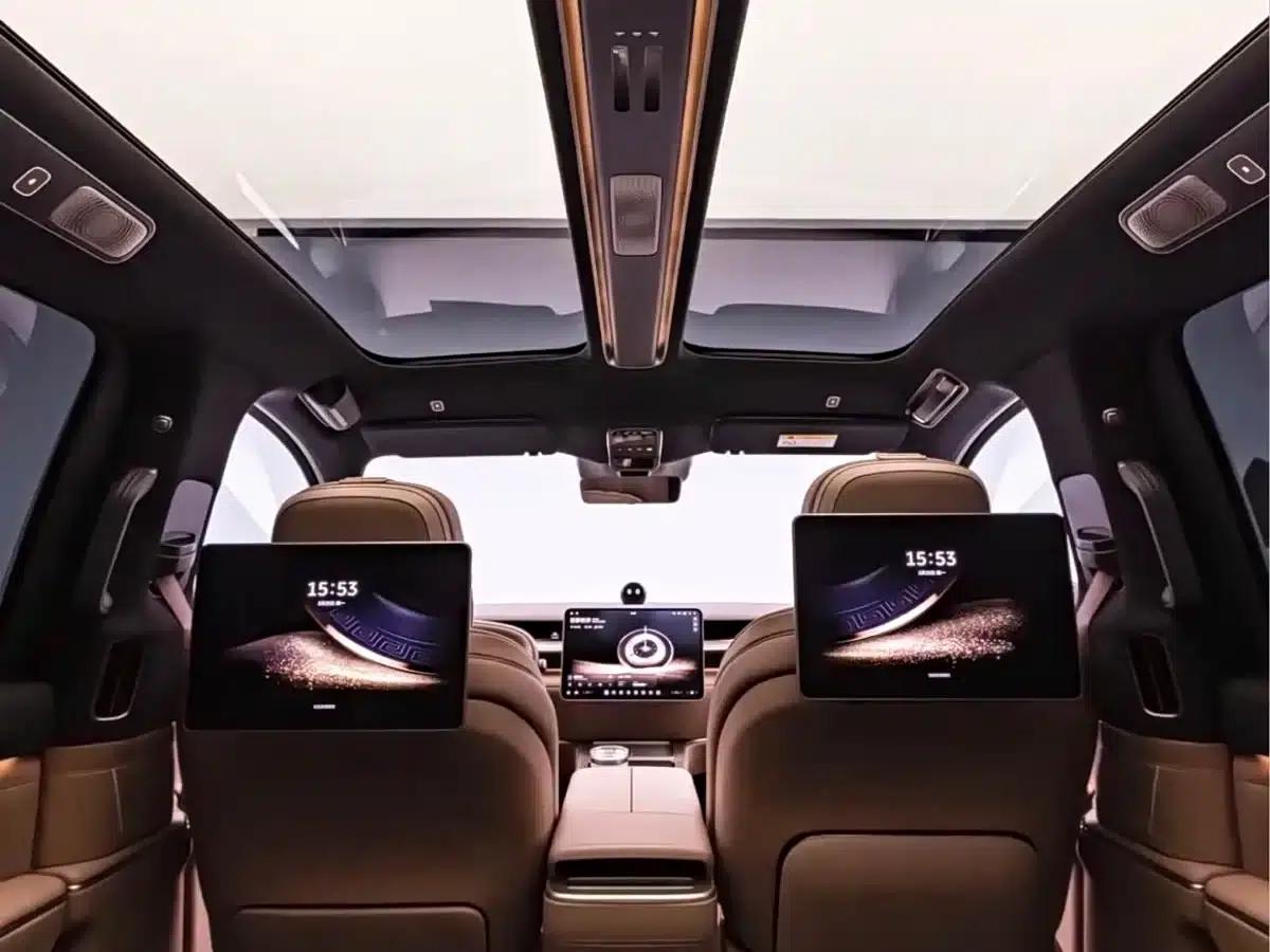 NIO ES9 2026 Model 102kWh Executive Island Signature Edition — миниатюра 23