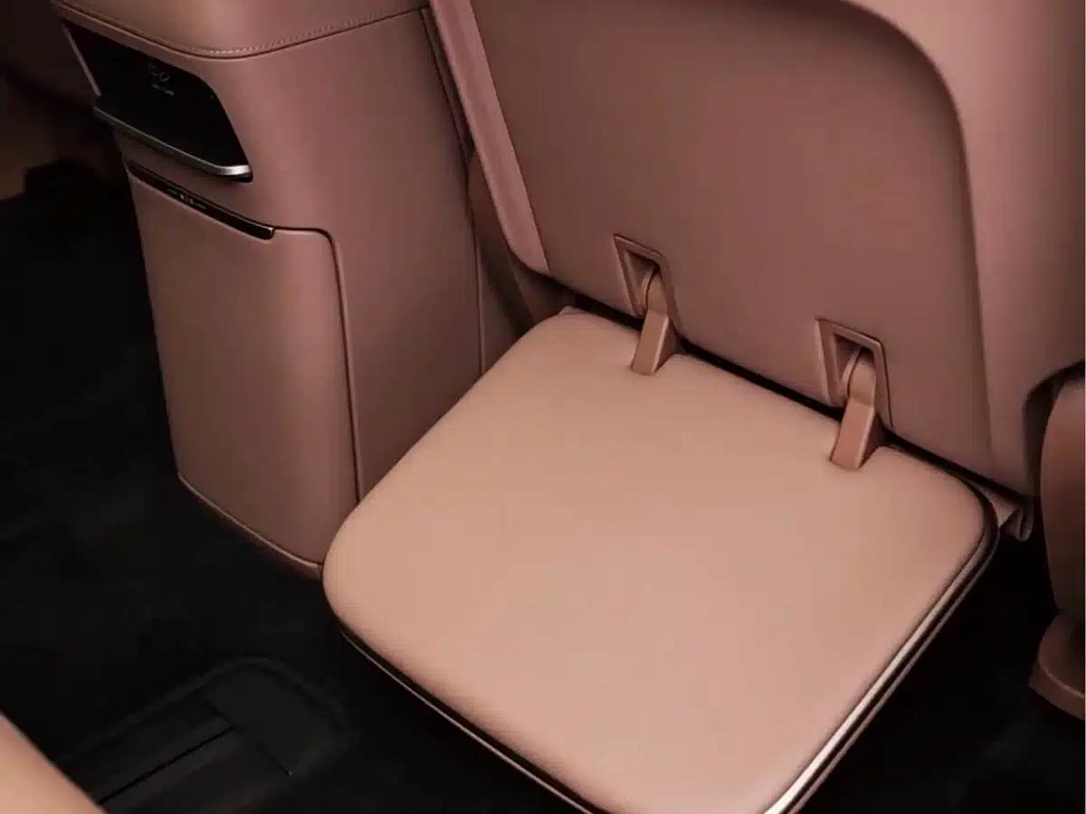NIO ES9 2026 Model 102kWh Executive Island Signature Edition — миниатюра 24