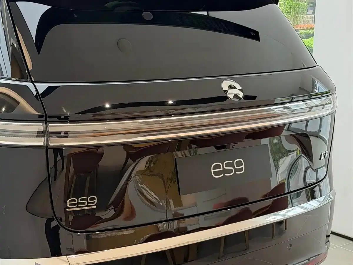 NIO ES9 2026 Model 102kWh Executive Island Signature Edition — миниатюра 9