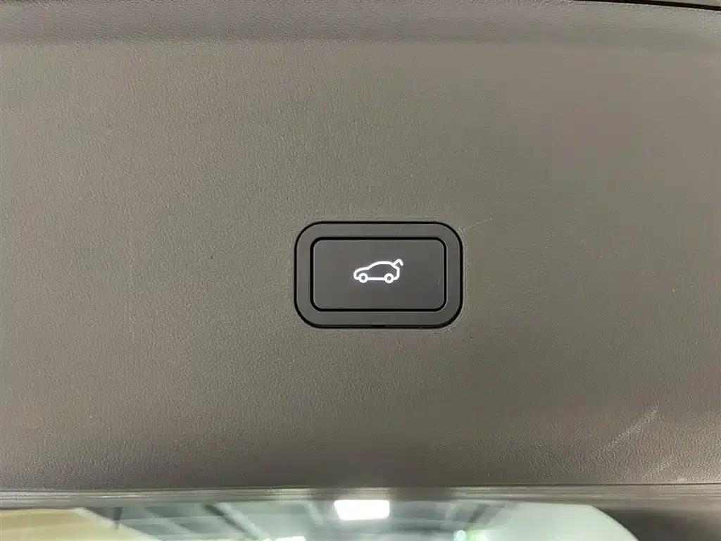 XPeng GX 2026 Extended Range 1585 AWD Ultra Flagship Edition — миниатюра 39