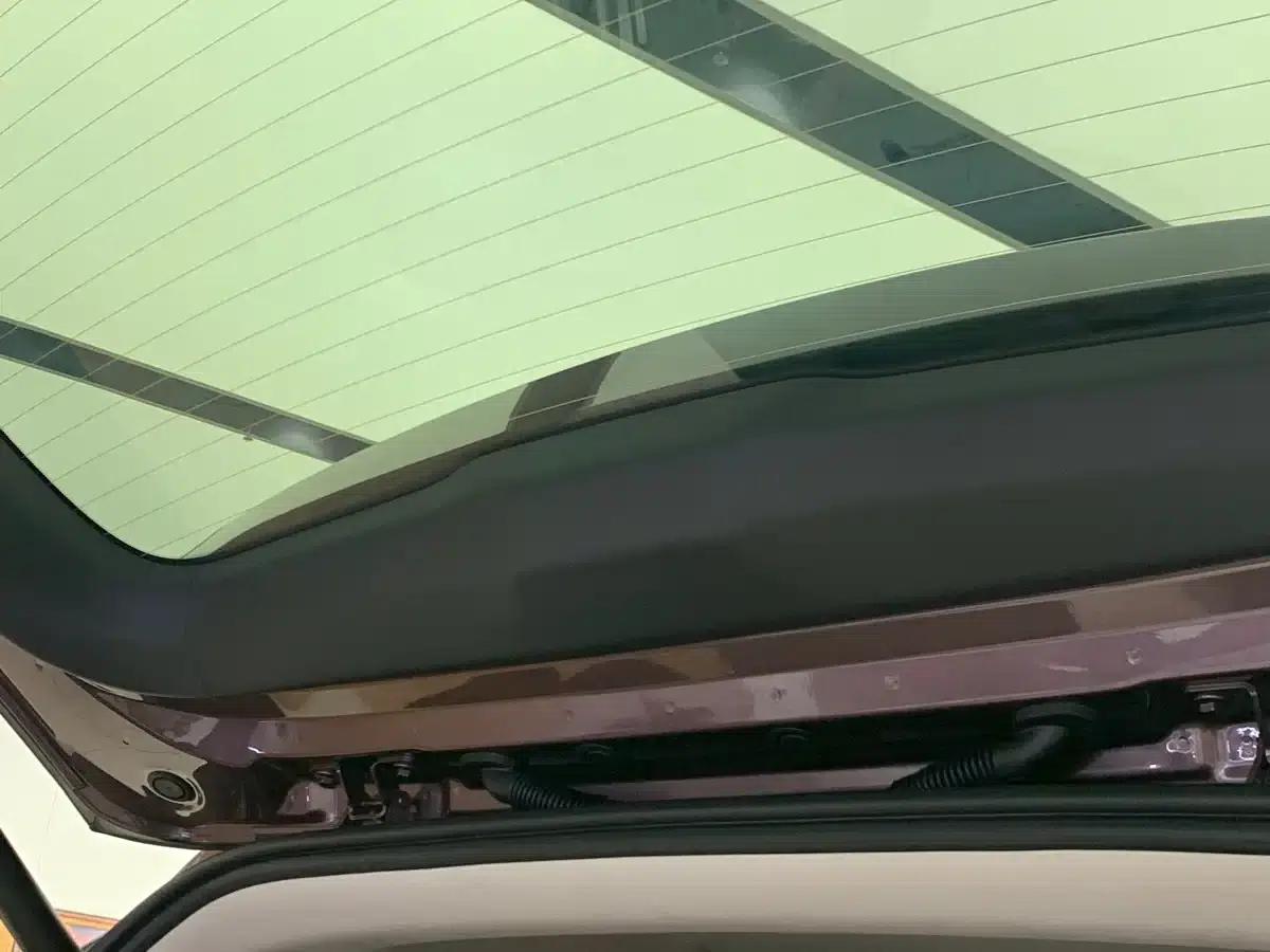 XPeng GX 2026 Extended Range 1585 AWD Ultra Flagship Edition — миниатюра 2