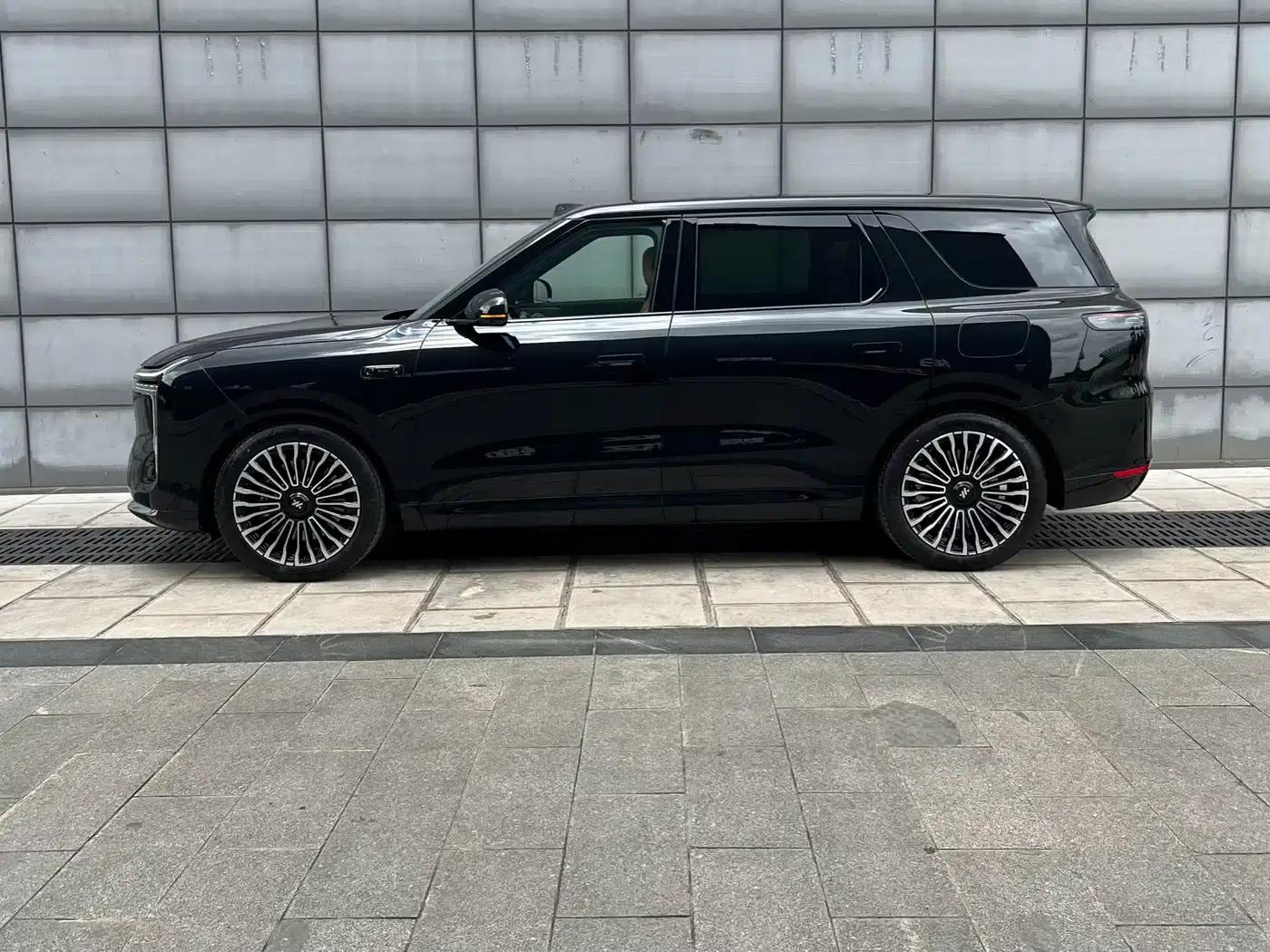 Smart LS8 2026 Model 52 Max+ Luxury Six-Seater — миниатюра 2