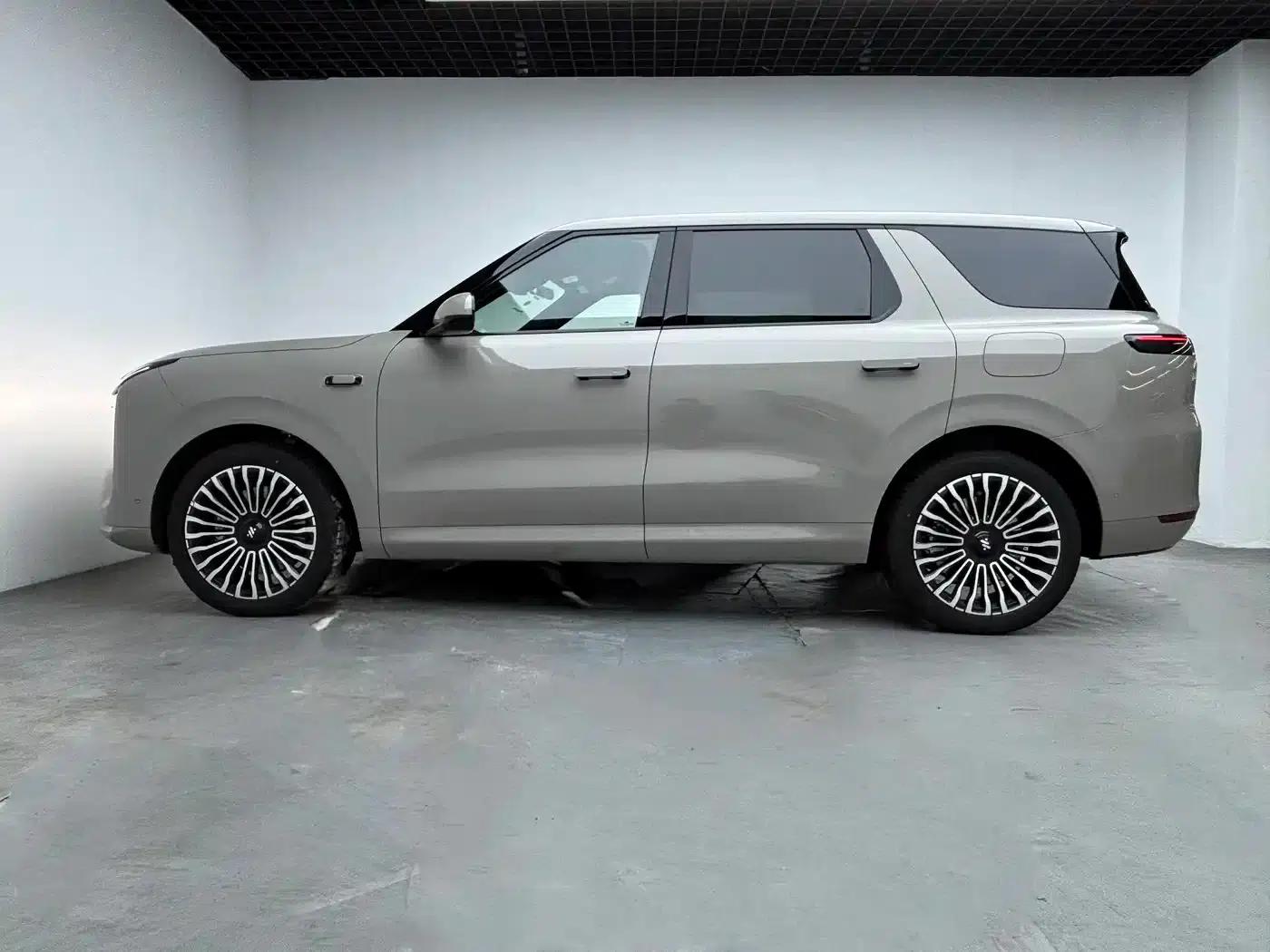 Smart LS8 2026 66 Ultra Technology Flagship Large Five-Seater — миниатюра 3