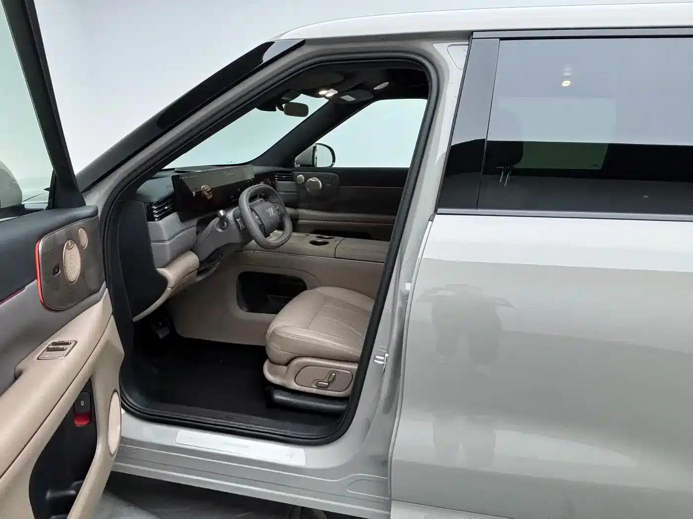 Smart LS8 2026 66 Ultra Technology Flagship Large Five-Seater — миниатюра 8