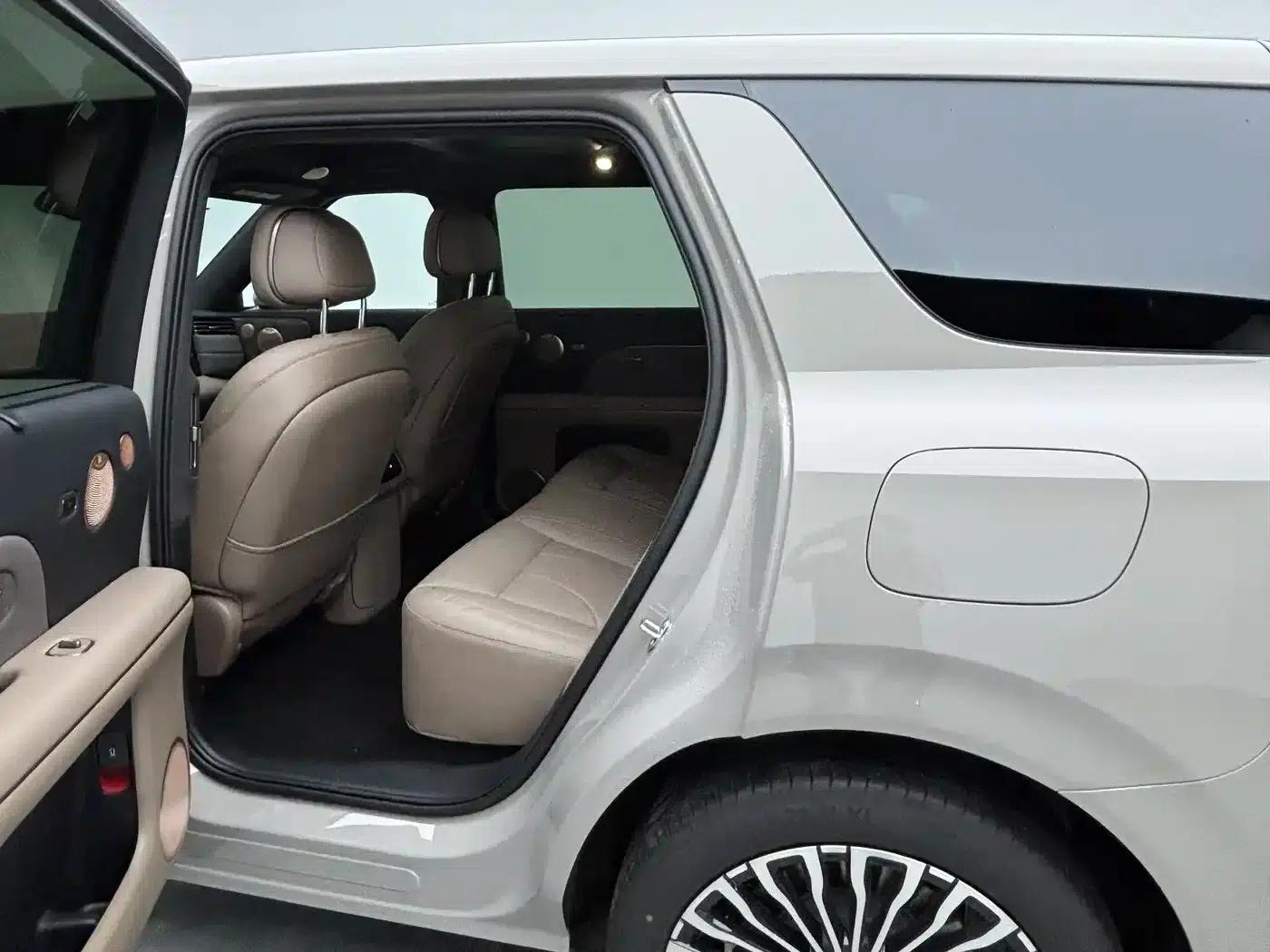 Smart LS8 2026 66 Ultra Technology Flagship Large Five-Seater — миниатюра 9