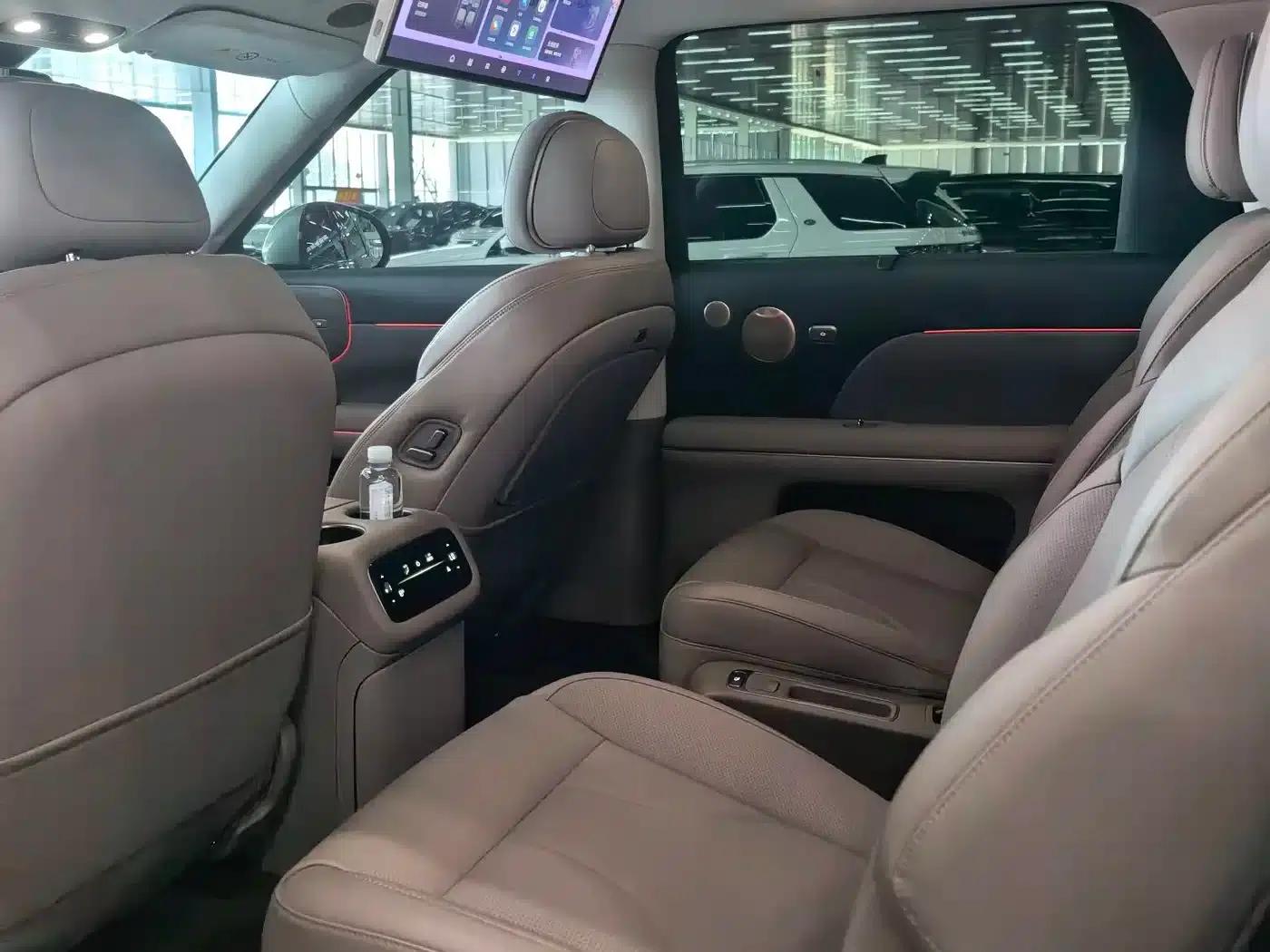 Smart LS8 2026 66 Ultra Luxury Six-Seater — миниатюра 11