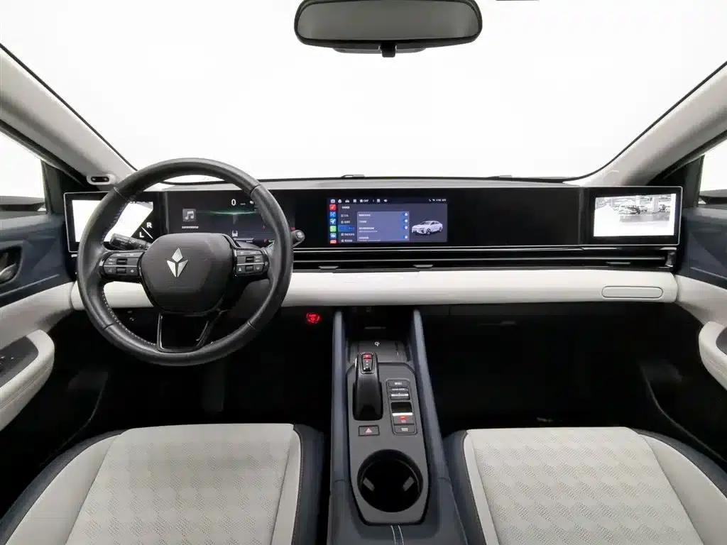Lingxi L 2024 Ready Player One Edition — миниатюра 5