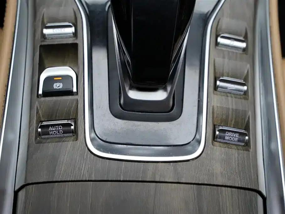 Blue Electric E5 2024 Glory Edition 100KM Enjoyment Model 7-Seater — миниатюра 9