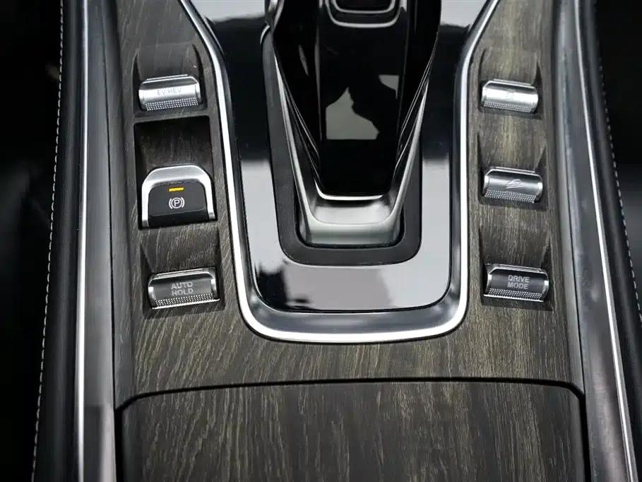 Blue Electric E5 2024 Glory Edition 100KM Premium 7-Seater — миниатюра 11