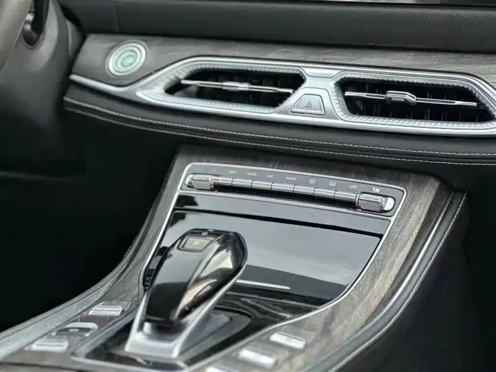 Landian E5 2024 Glory Edition 100KM Premium 5-seater — миниатюра 14