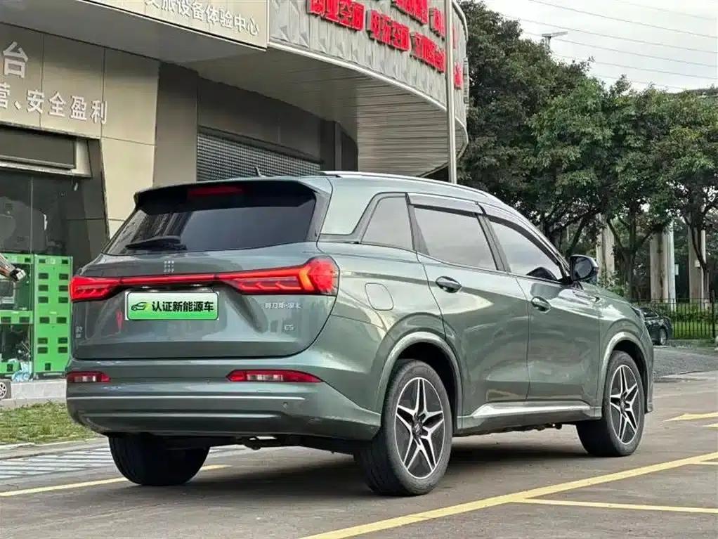 Landian E5 2024 Glory Edition 100KM Premium 5-seater — миниатюра 4