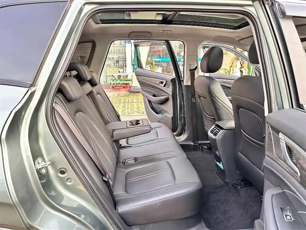 Landian E5 2024 Glory Edition 100KM Premium 5-seater — миниатюра 10