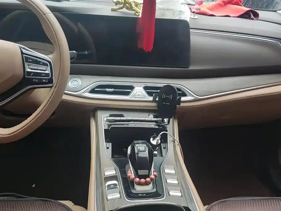 Blue Electric E5 2024 Glory Edition 100KM Premium 7-Seater — миниатюра 13