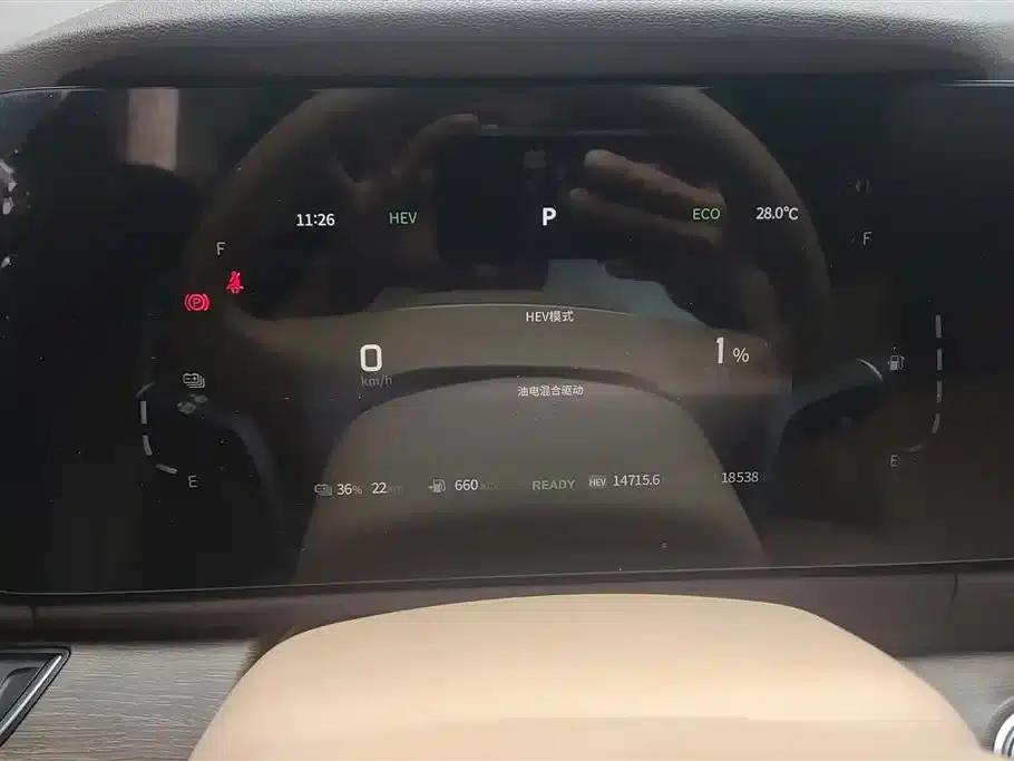 Blue Electric E5 2024 Glory Edition 100KM Premium 7-Seater — миниатюра 14