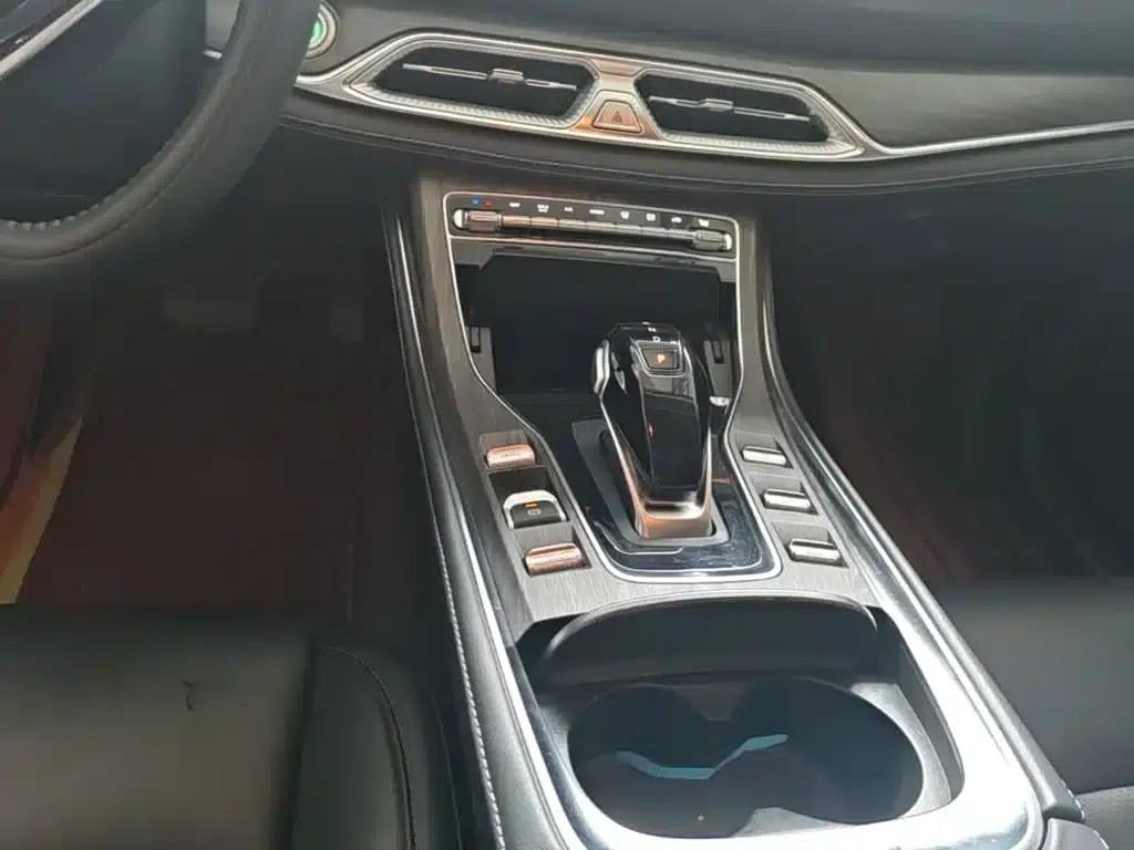 Blue Electric E5 2023 Model 1.5L DE-i 100KM Enjoyable Edition 7-Seater — миниатюра 14