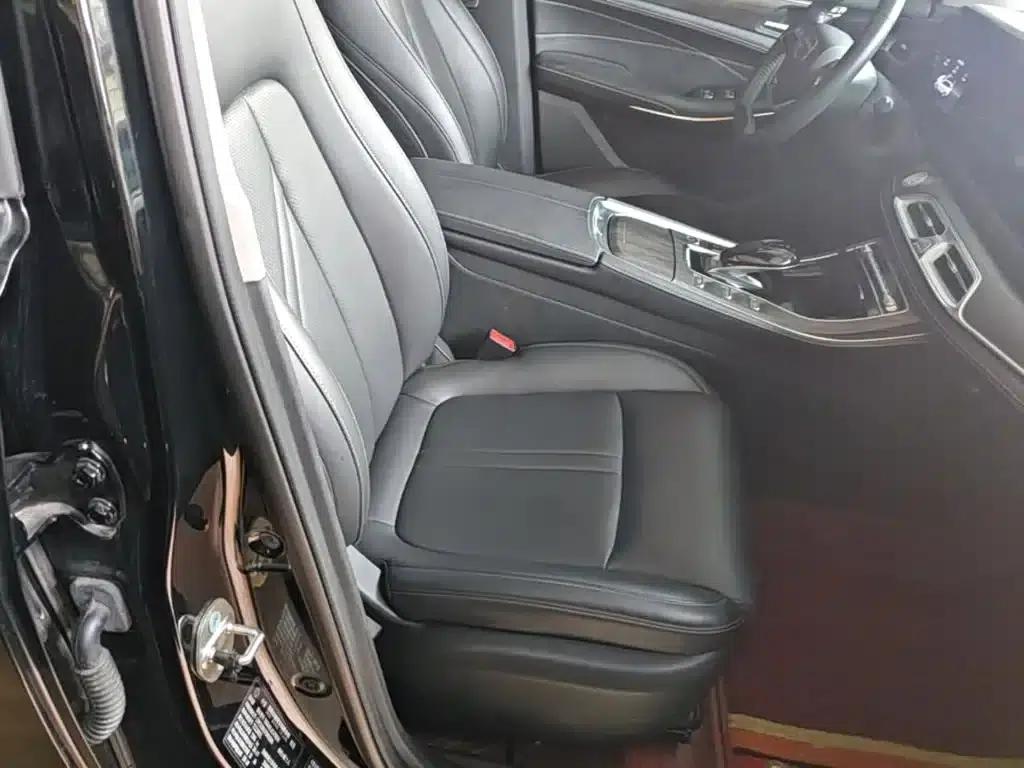 Blue Electric E5 2023 Model 1.5L DE-i 100KM Enjoyable Edition 7-Seater — миниатюра 25
