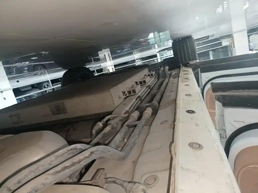 Blue Electric E5 2024 Glory Edition 100KM Premium 7-Seater — миниатюра 21