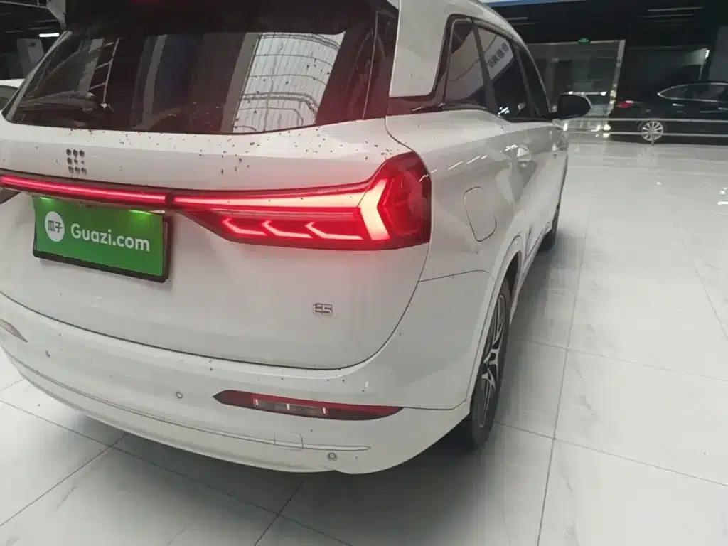 Blue Electric E5 2024 Glory Edition 100KM Premium 7-Seater — миниатюра 24