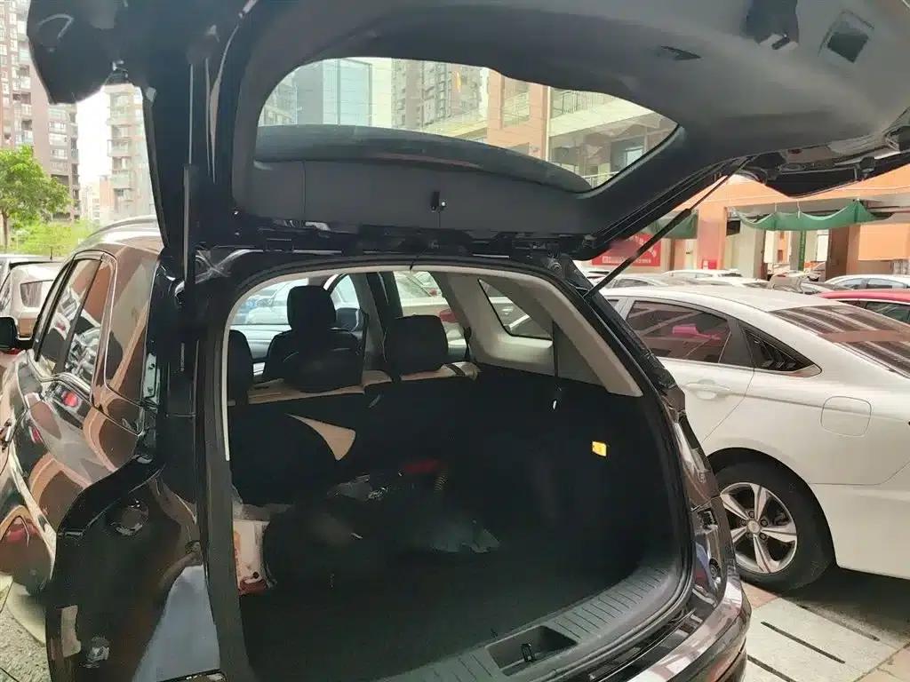 Blue Electric E5 2023 Model 1.5L DE-i 100KM Enjoyable Edition 7-Seater — миниатюра 15