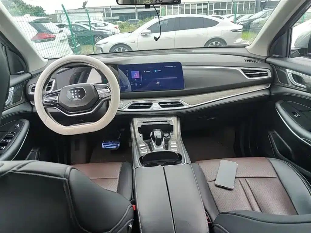 Blue Electric E5 2023 Model 1.5L DE-i 100KM Enjoyable Edition 7-Seater — миниатюра 10