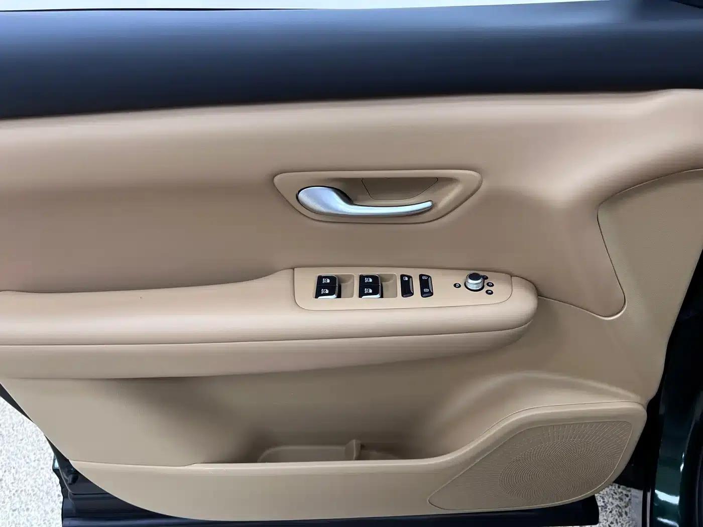 Blue Electric E5 PLUS 2025 Model 120km Standard Touring Custom Edition 7-Seater — миниатюра 12