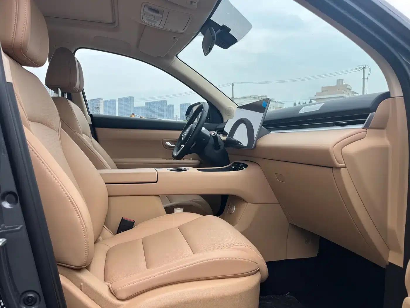 Blue Electric E5 PLUS 2025 Model, 165km Long Range First-Time Enjoyment Edition, 7 Seats — миниатюра 15