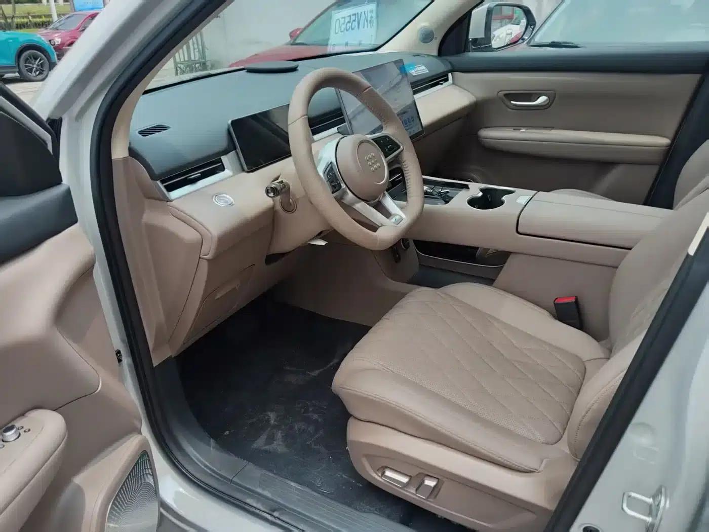 Blue Electric E5 PLUS 2026 Model, 230km Extended Range Ultra 5-Seater — миниатюра 7