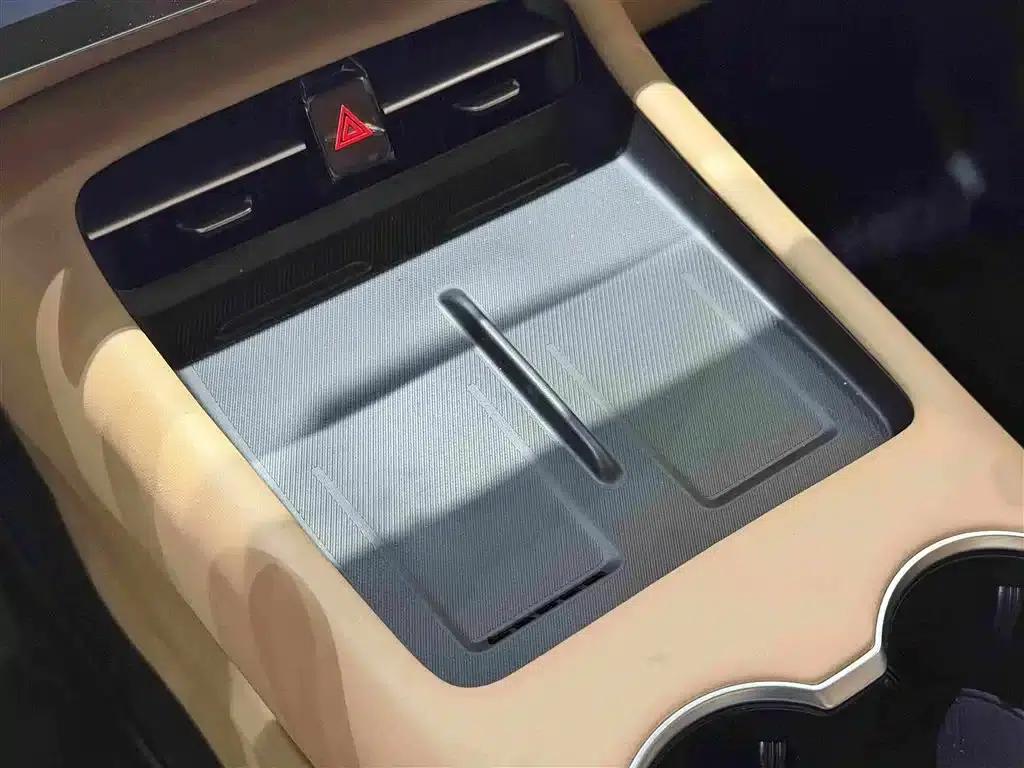 Blue Electric E5 PLUS 2026 Model, 165km Long Range First Enjoy Edition Max 5-Seater — миниатюра 13