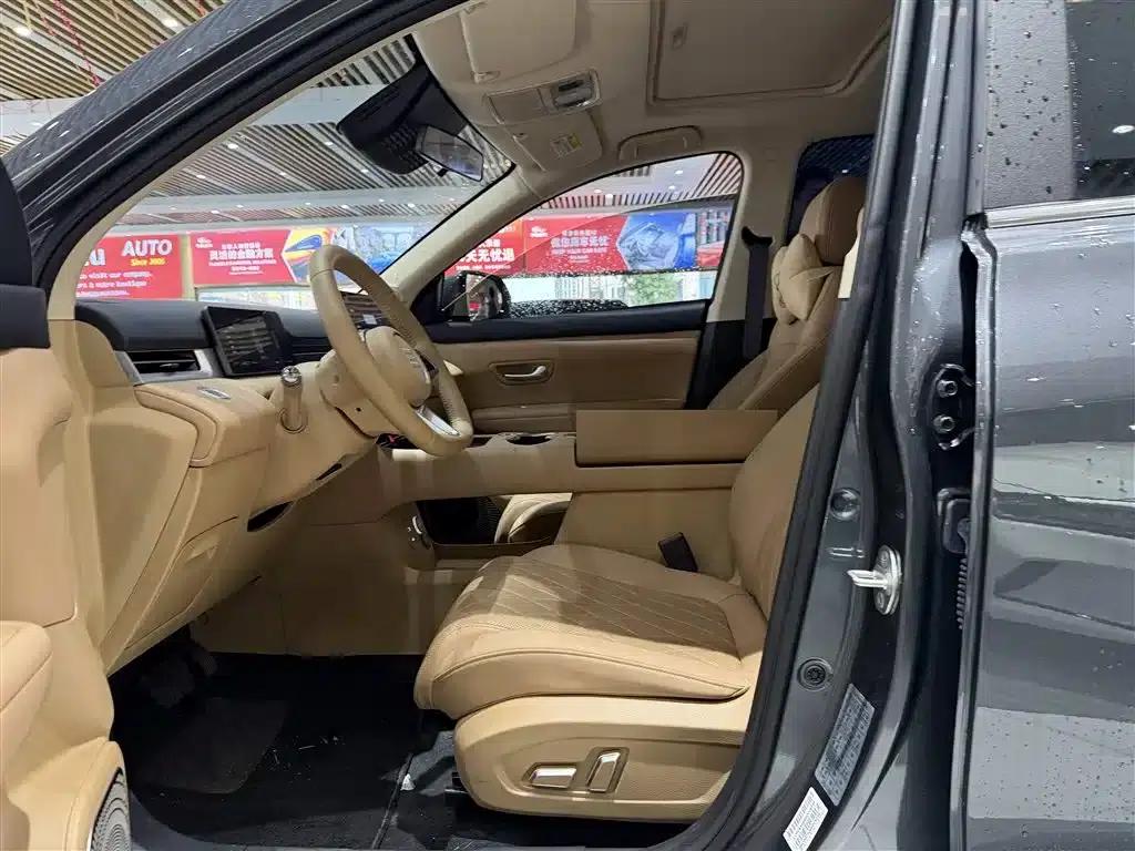 Blue Electric E5 PLUS 2026 Model, 165km Long Range First Enjoy Edition Max 5-Seater — миниатюра 7