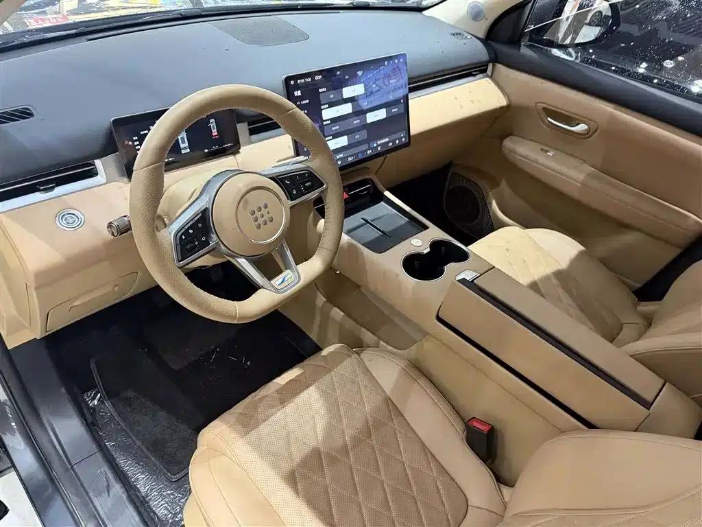 Blue Electric E5 PLUS 2026 Model, 165km Long Range First Enjoy Edition Max 5-Seater — миниатюра 8