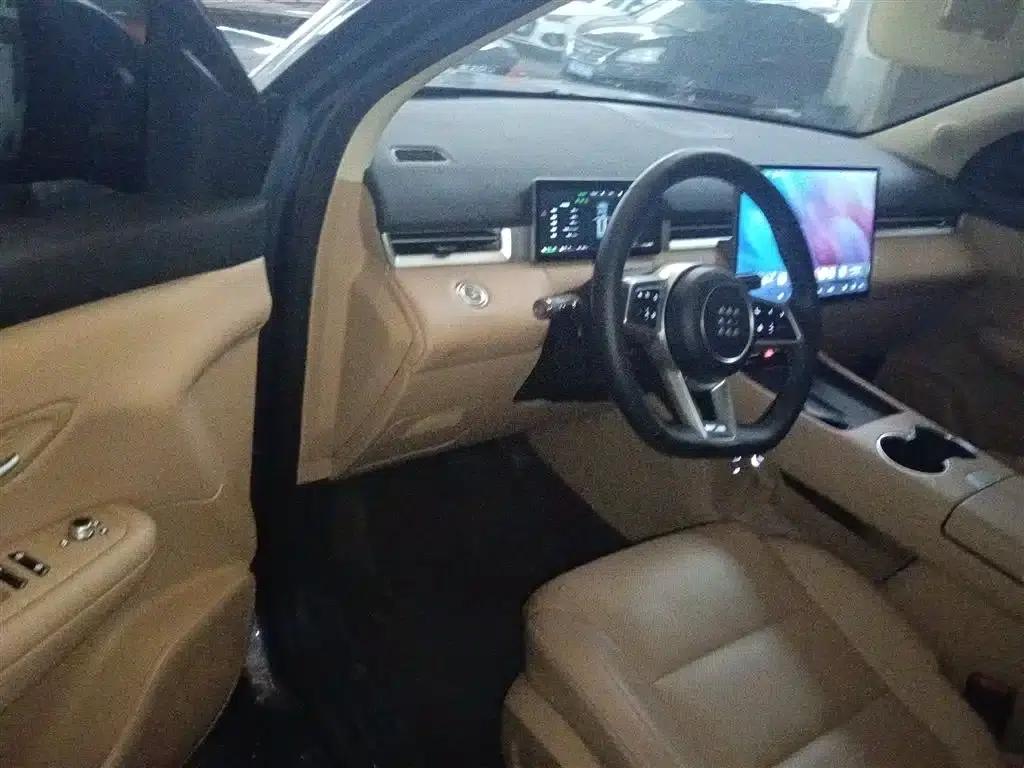 Blue Electric E5 PLUS 2025 Model, 165km Long Range Version, 7 Seats — миниатюра 12