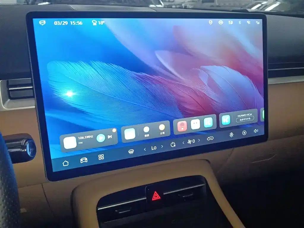 Blue Electric E5 PLUS 2025 Model, 165km Long Range Version, 7 Seats — миниатюра 9