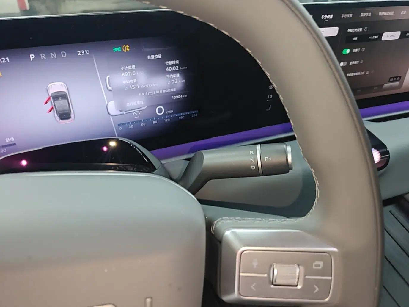 Audi E5 Sportback 2026 Pioneer Quattro Model — миниатюра 16