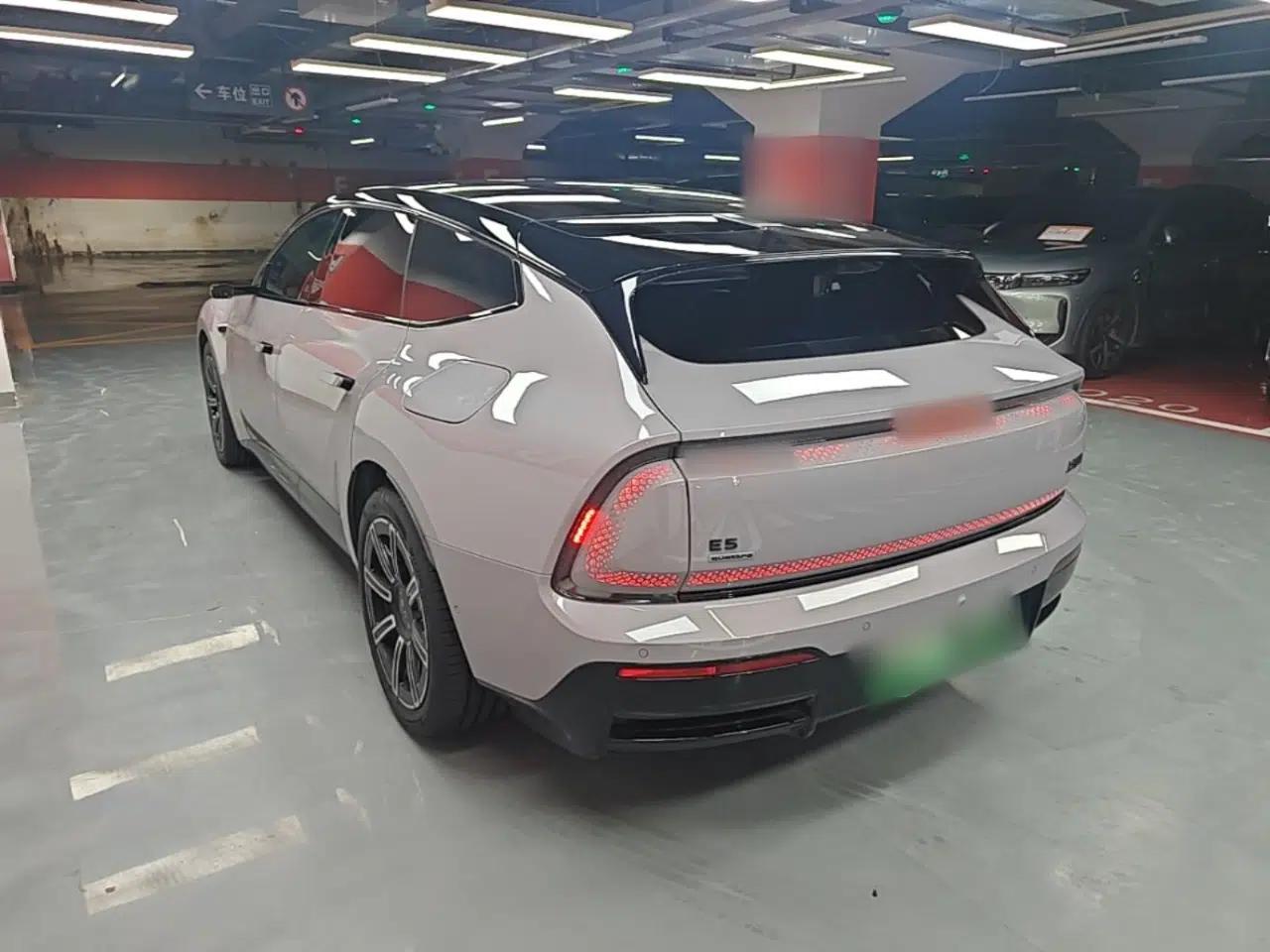 Audi E5 Sportback 2026 Pioneer Quattro Model — миниатюра 4
